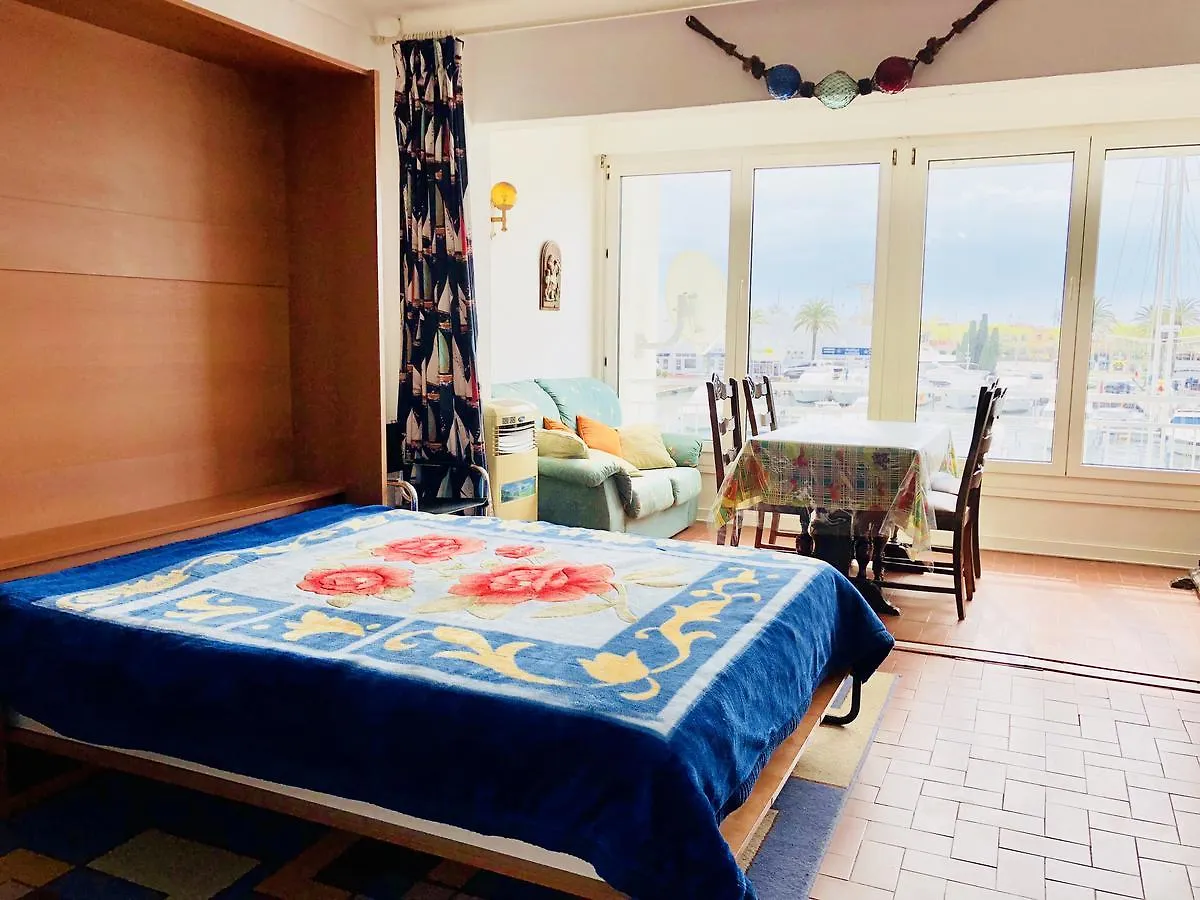 Nautica 2 E Daire Empuriabrava İspanya